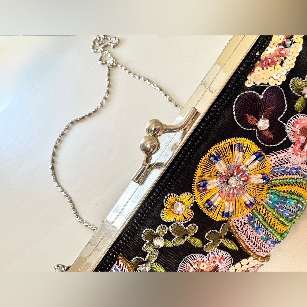 Alto Beaded Floral Clutch Purse Evening Bag Chain Strap - Picture 8 of 14